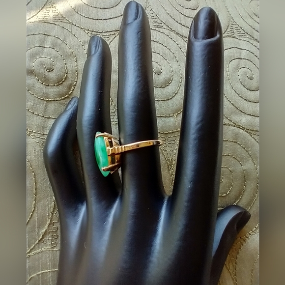 Ring 14k gold Jade Stone Large Oval 16x12mm Jade Ctr stone - Picture 4 of 12